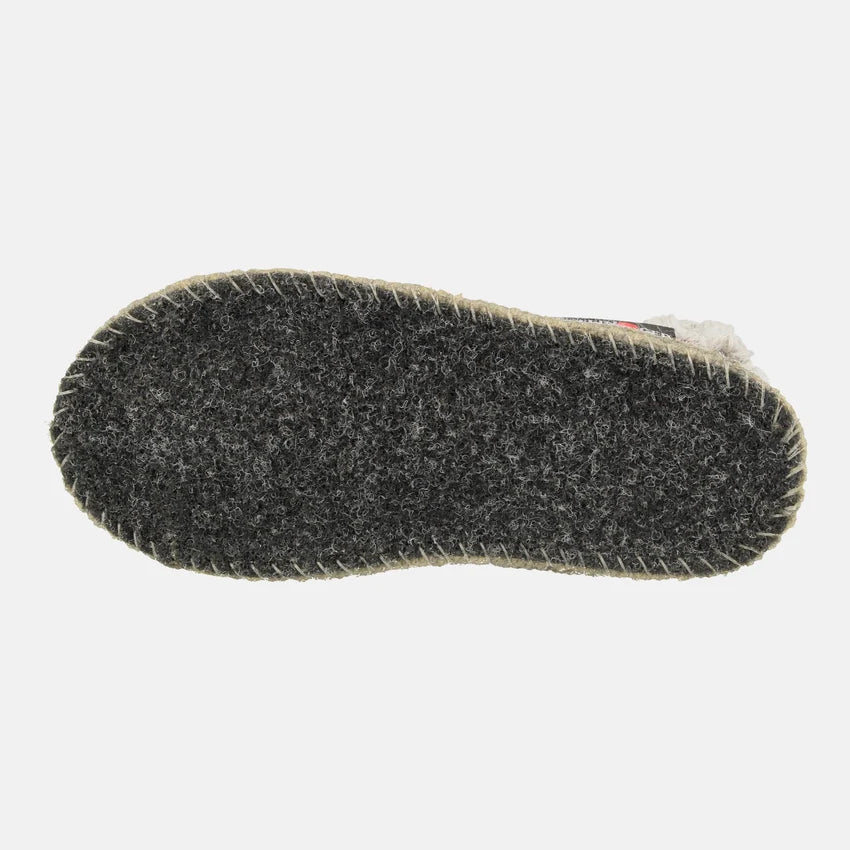 Leo Cabin Shoe